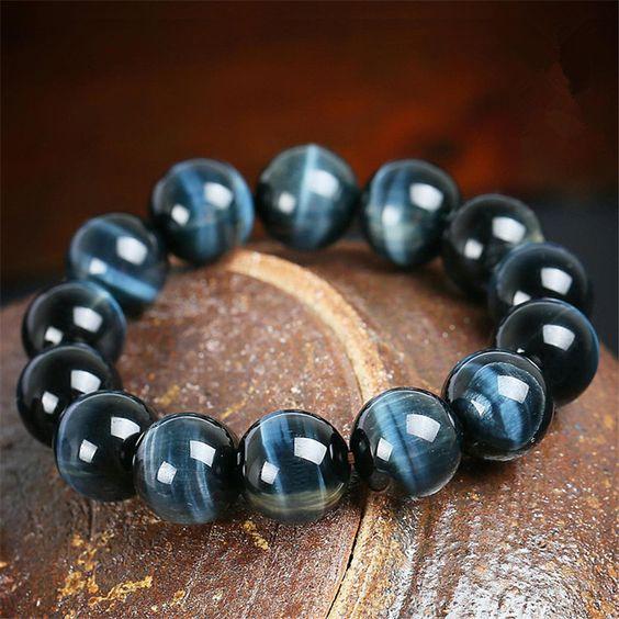 Pulsera “Ángel de la Guarda” en Ojo de Halcón