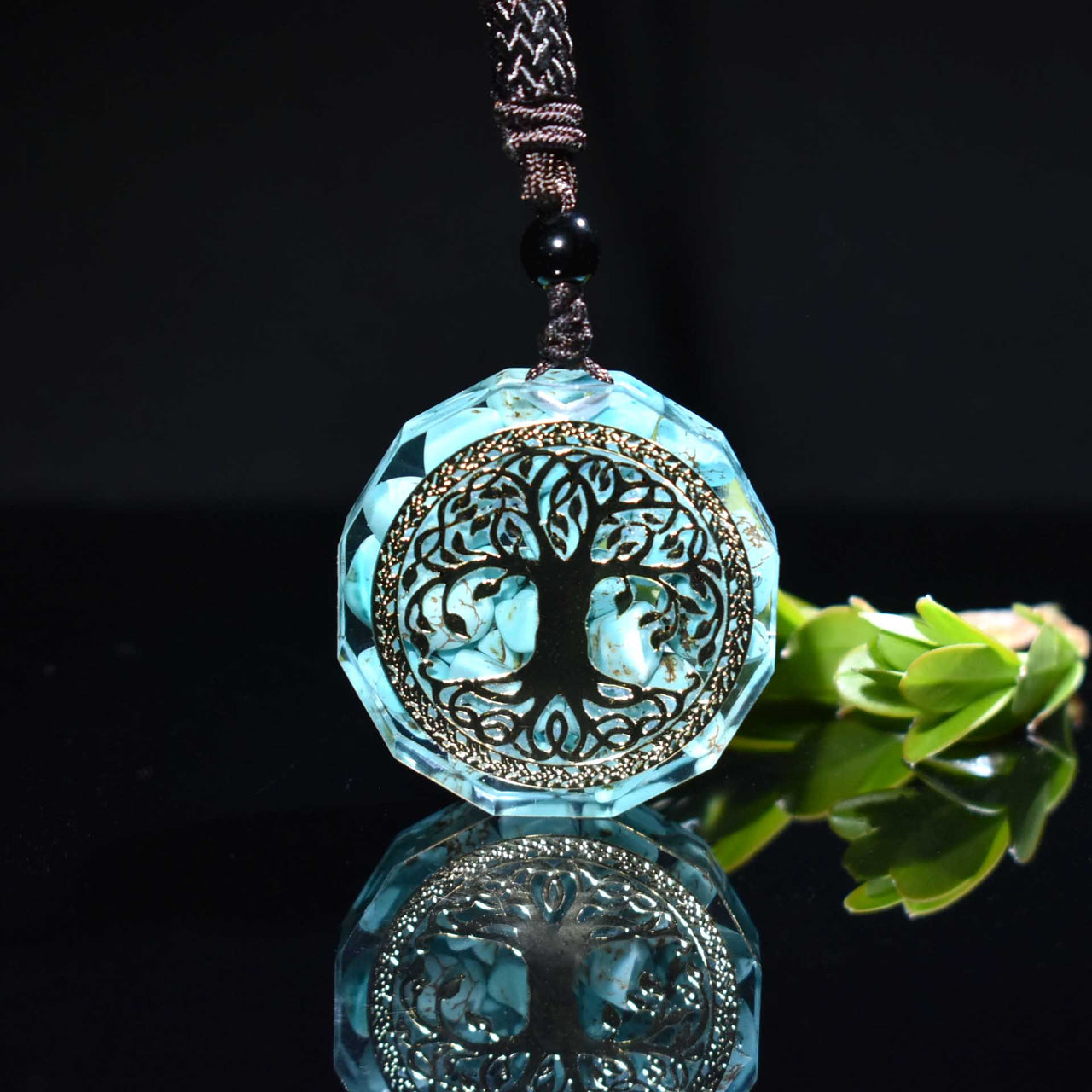 Colgante de Orgonita "Anahata" - en Turquesa